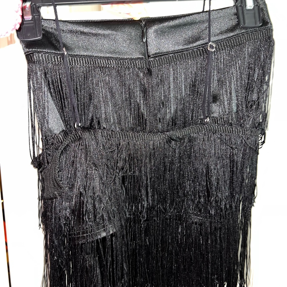 Adika- 2 Piece Fringe Set